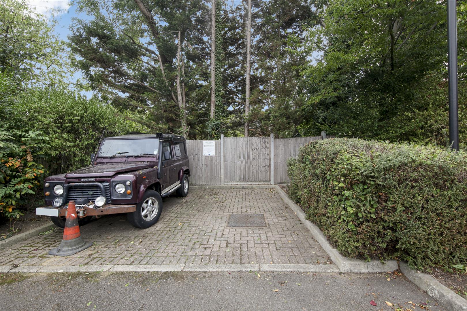 Dorset Mews, Finchley